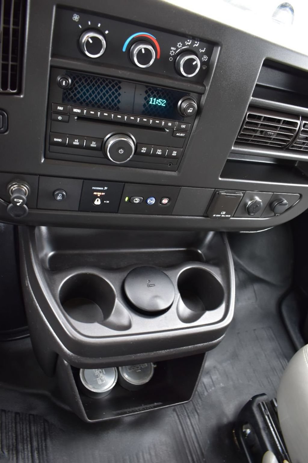 Used 2018 GMC Savana 2500 w/ Communications Package RWD image 32