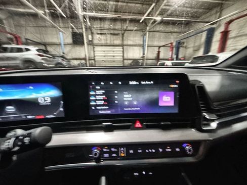 Certified 2023 Kia Sportage SX image 14