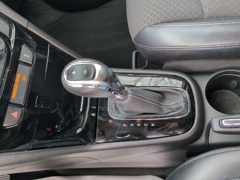 Used 2018 Buick Encore Preferred image 15