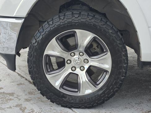 Used 2020 RAM 1500 Laramie image 15