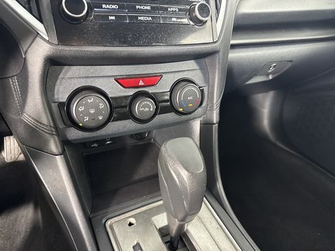Used 2020 Subaru Impreza 2.0i AWD/4WD image 29