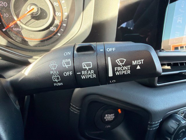 Certified 2026 Jeep Wrangler Unlimited Sahara AWD/4WD image 21