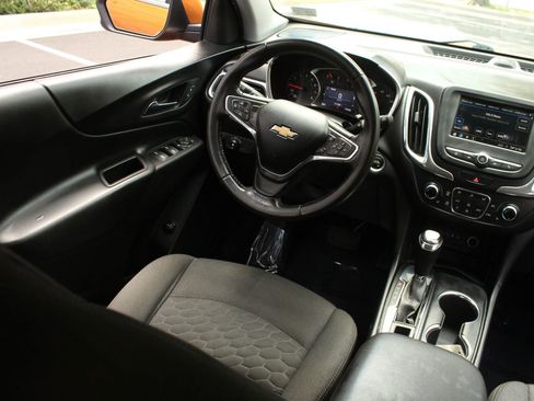 Used 2019 Chevrolet Equinox LT image 22