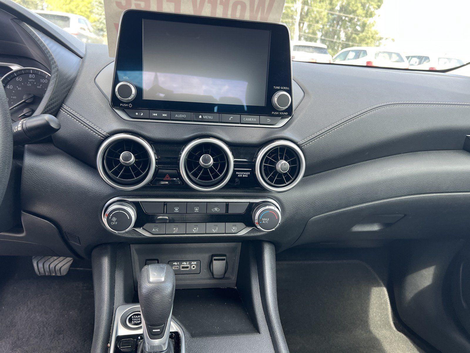 Used 2024 Nissan Sentra SV FWD image 15