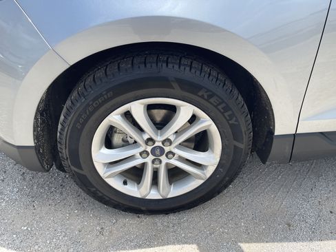 Used 2020 Ford Edge SEL w/ Convenience Package FWD image 11