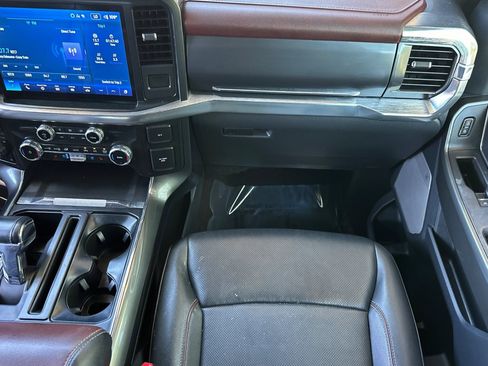 Used 2022 Ford F150 Lariat AWD/4WD image 30