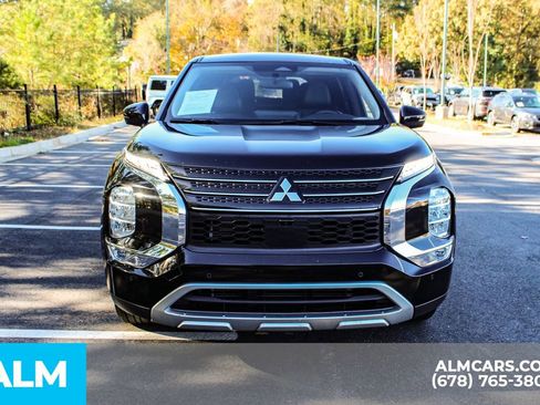 Used 2024 Mitsubishi Outlander SE image 9