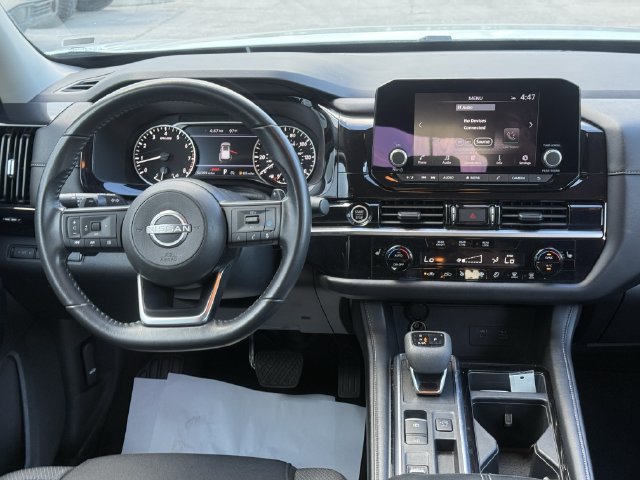 Used 2024 Nissan Pathfinder SV FWD image 20