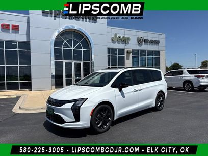 New 2027 Chrysler Pacifica Limited