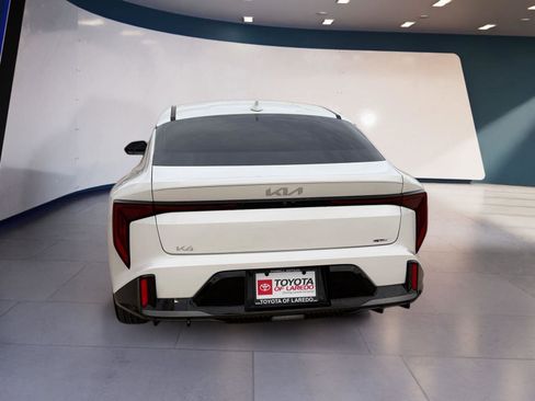 Used 2025 Kia K4 GT-Line w/ GT-Line Premium Package image 4