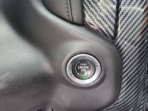Used 2020 GMC Sierra 1500 Elevation AWD/4WD image 37