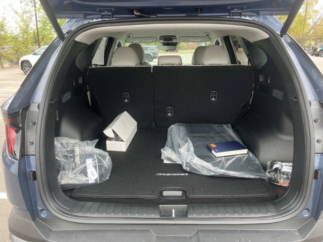 New 2026 Hyundai Tucson SEL Plus FWD image 12