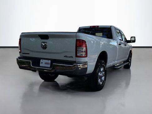 Used 2024 RAM 3500 Big Horn image 3