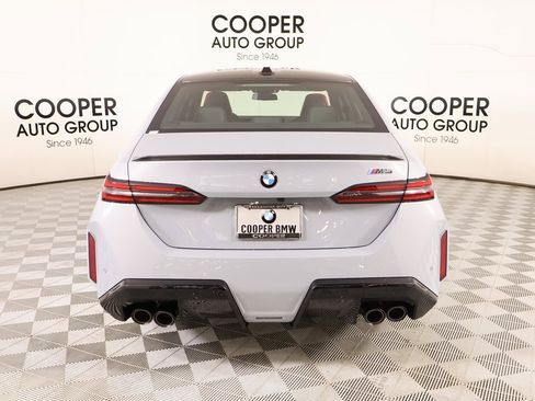 New 2026 BMW M5 w/ Executive Package image 21