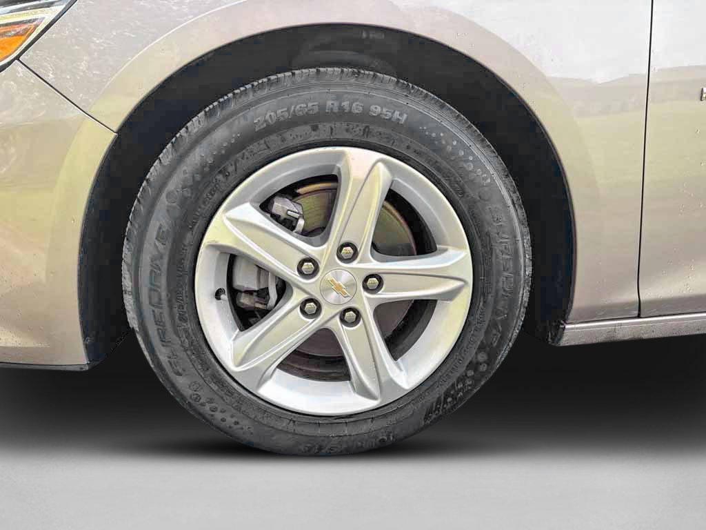 Used 2024 Chevrolet Malibu LT FWD image 11