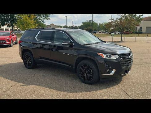 Used 2020 Chevrolet Traverse LT FWD image 30