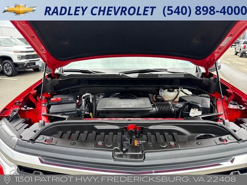 Used 2025 Chevrolet Silverado 1500 LT image 8