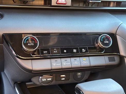 New 2026 Hyundai Elantra Sport FWD image 19