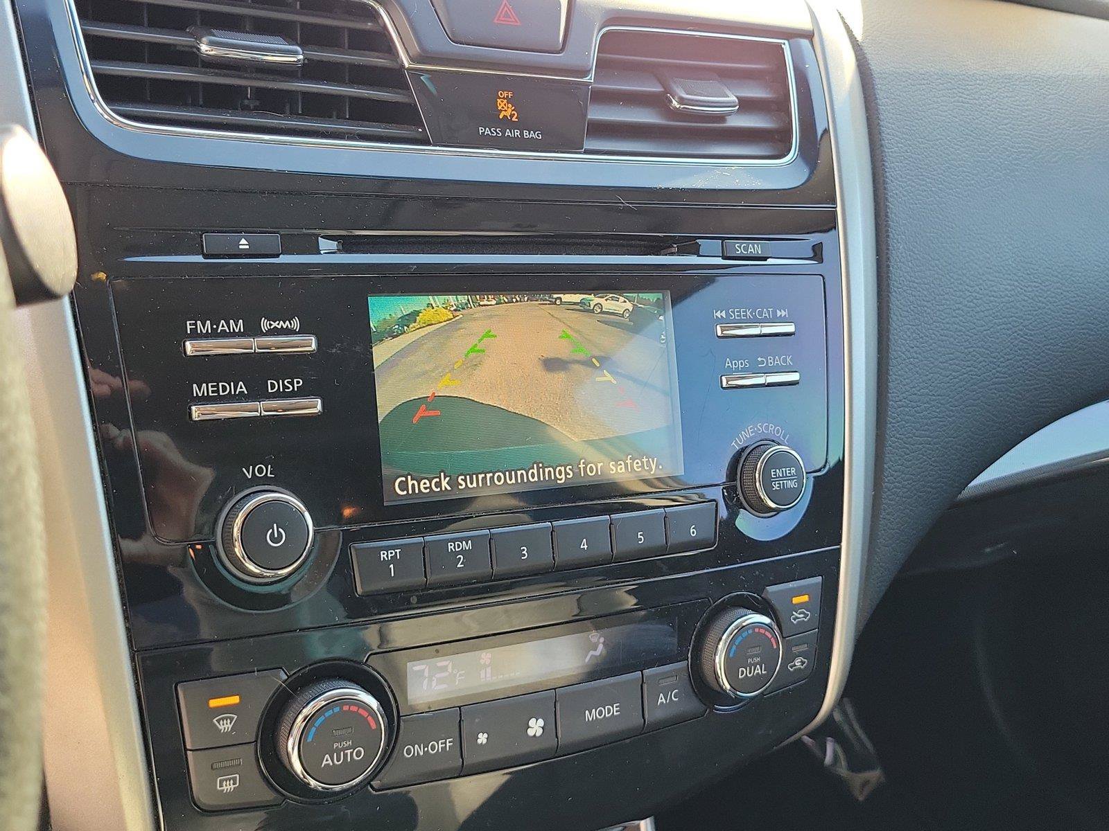 Used 2014 Nissan Altima 2.5 SL w/ Moonroof Package FWD image 26