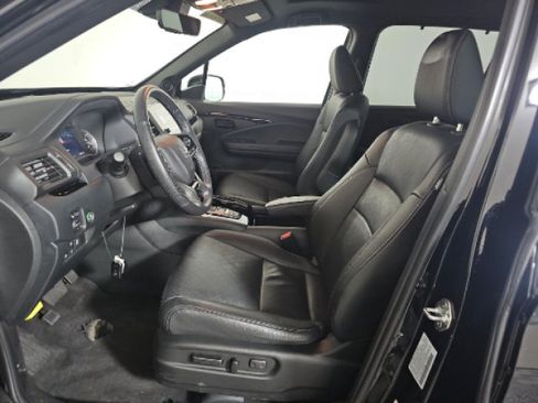 Used 2023 Honda Passport Elite image 6