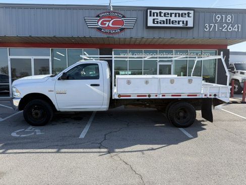 Used 2014 RAM 3500 Tradesman w/ Chrome Appearance Group image 5