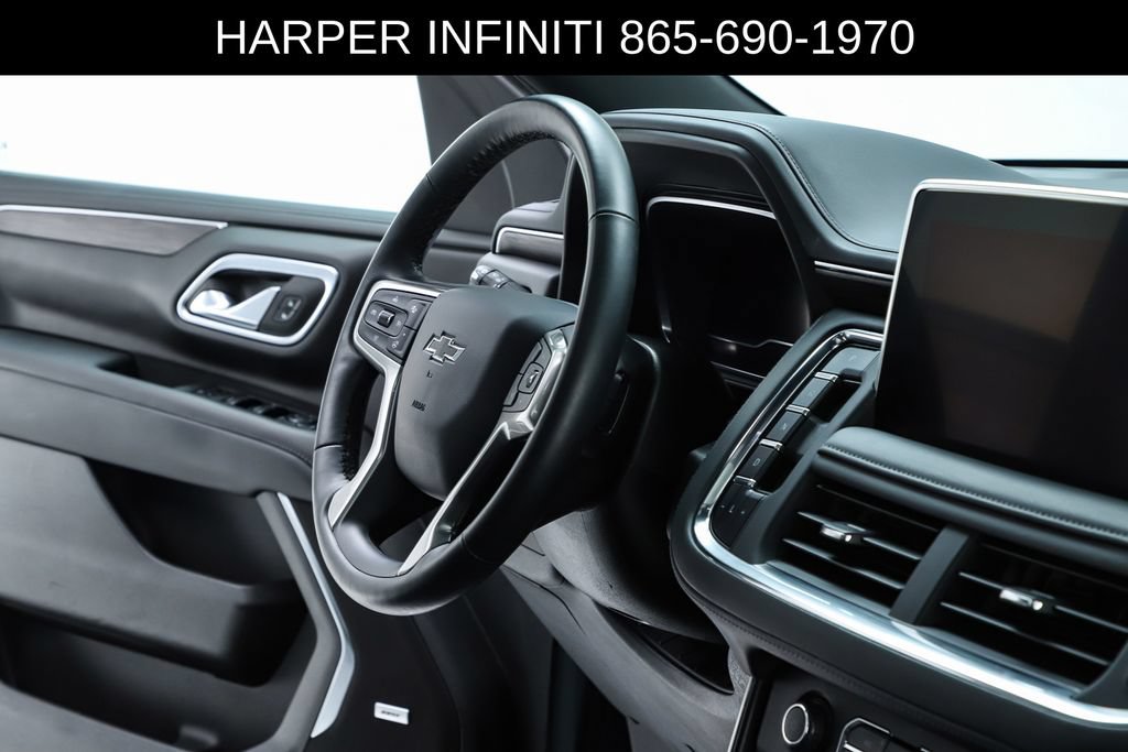 Used 2024 Chevrolet Suburban Z71 w/ Luxury Package AWD/4WD image 75