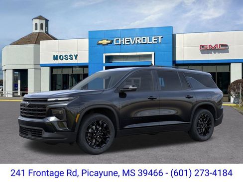 New 2026 Chevrolet Traverse LT image 2