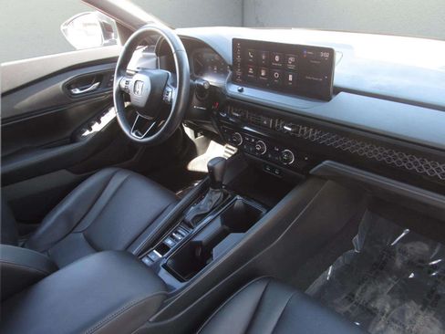 Used 2024 Honda Accord Sport image 10
