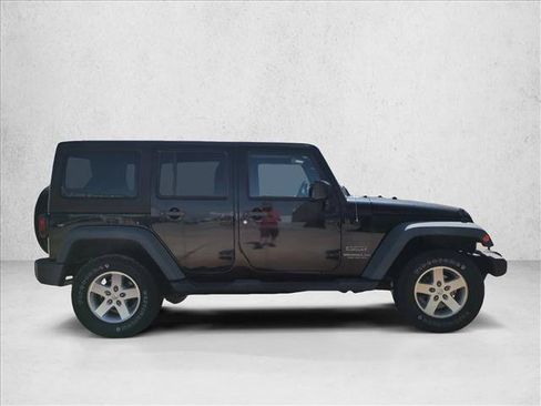 Used 2015 Jeep Wrangler Unlimited Sport w/ Quick Order Package 24S AWD/4WD image 4