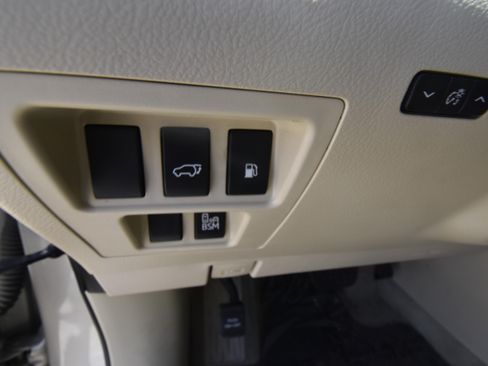 Used 2015 Lexus RX 450h FWD image 13