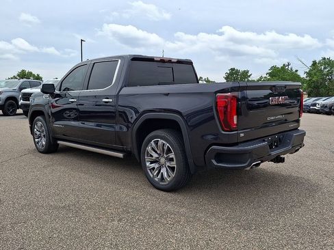 Used 2023 GMC Sierra 1500 Denali w/ Denali Reserve Package AWD/4WD image 7