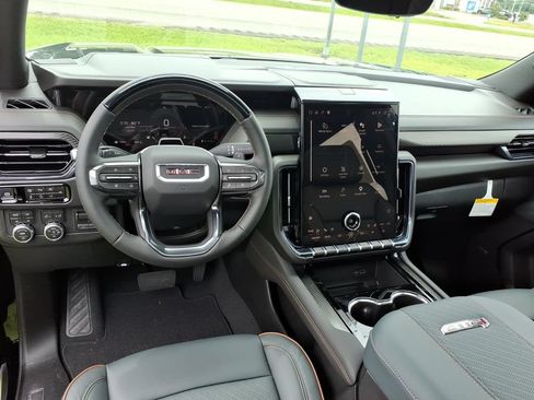 New 2026 GMC Yukon XL AT4 w/ AT4 Premium Plus Package AWD/4WD image 17