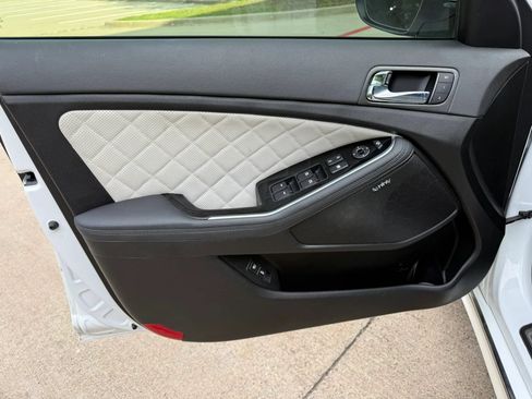Used 2015 Kia Optima SX FWD image 8