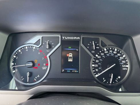 Used 2026 Toyota Tundra SR5 w/ SR5 Premium Package AWD/4WD image 17