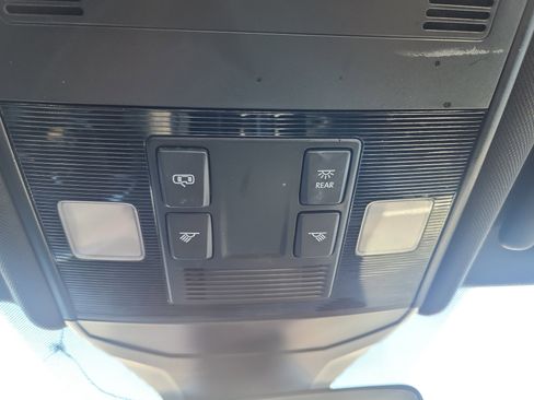 Used 2023 Volkswagen Jetta Sport image 29