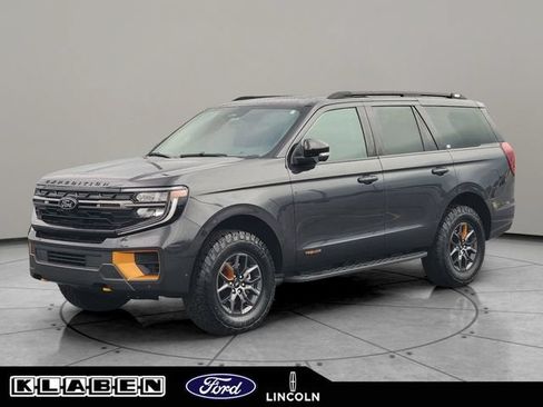 Certified 2025 Ford Expedition Tremor AWD/4WD image 1