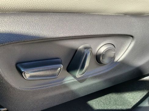 New 2026 Toyota Grand Highlander XLE image 19