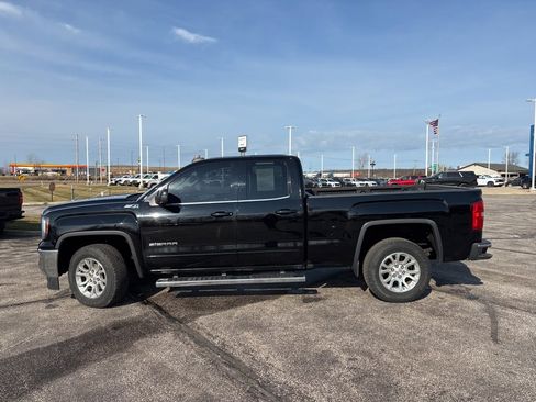 Used 2016 GMC Sierra 1500 SLE w/ SLE Value Package image 5