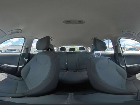 Used 2025 Kia K4 FWD image 42