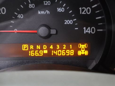 Used 2006 Nissan Titan SE AWD/4WD image 4