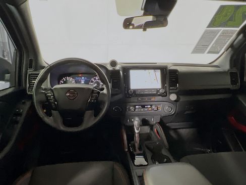 Used 2024 Nissan Frontier PRO-4X w/ Pro Convenience Package AWD/4WD image 30