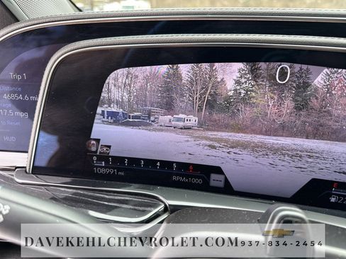 Used 2022 Cadillac Escalade ESV Sport w/ Touring Package image 16