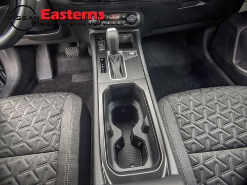 New 2026 Nissan Kicks SV w/ Cold Weather Package image 13