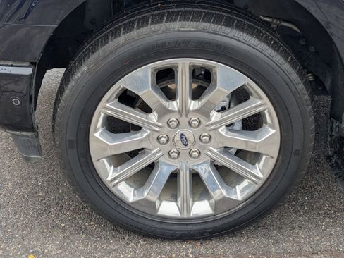 Used 2023 Ford F150 Limited image 13