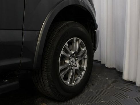 Used 2018 Ford F150 Lariat image 26