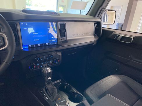 New 2026 Ford Bronco Big Bend AWD/4WD image 12