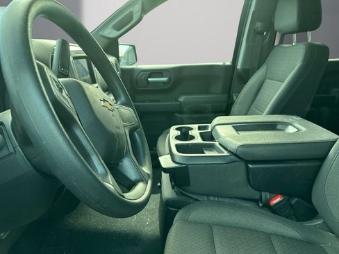 Used 2026 Chevrolet Silverado 1500 Custom w/ Turbomax Blackout Package AWD/4WD image 3