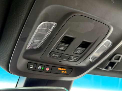 Certified 2022 Cadillac CT4 Luxury w/ Sun And Sound Package image 29