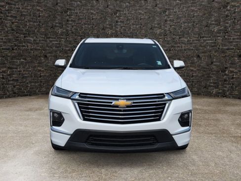 Used 2023 Chevrolet Traverse Premier AWD/4WD image 5