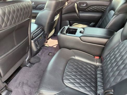 Used 2021 INFINITI QX80 Sensory w/ All-Season Package RWD image 31